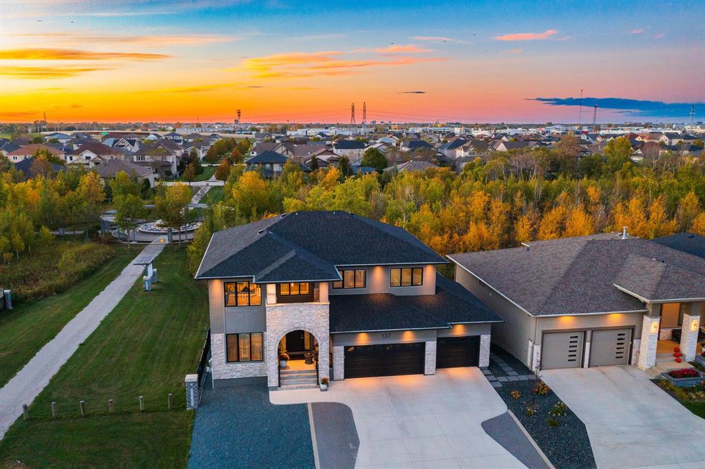 Photo 1 of 137 Highland Creek Road, Winnipeg MB