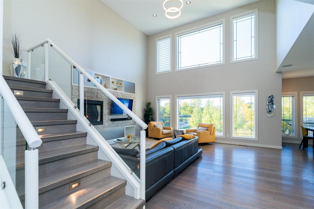 Photo 8 of 137 Highland Creek Road, Winnipeg MB
