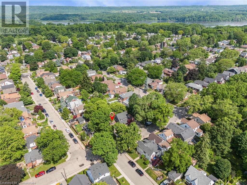 Photo 26 of 95 Paradise Road, Hamilton ON