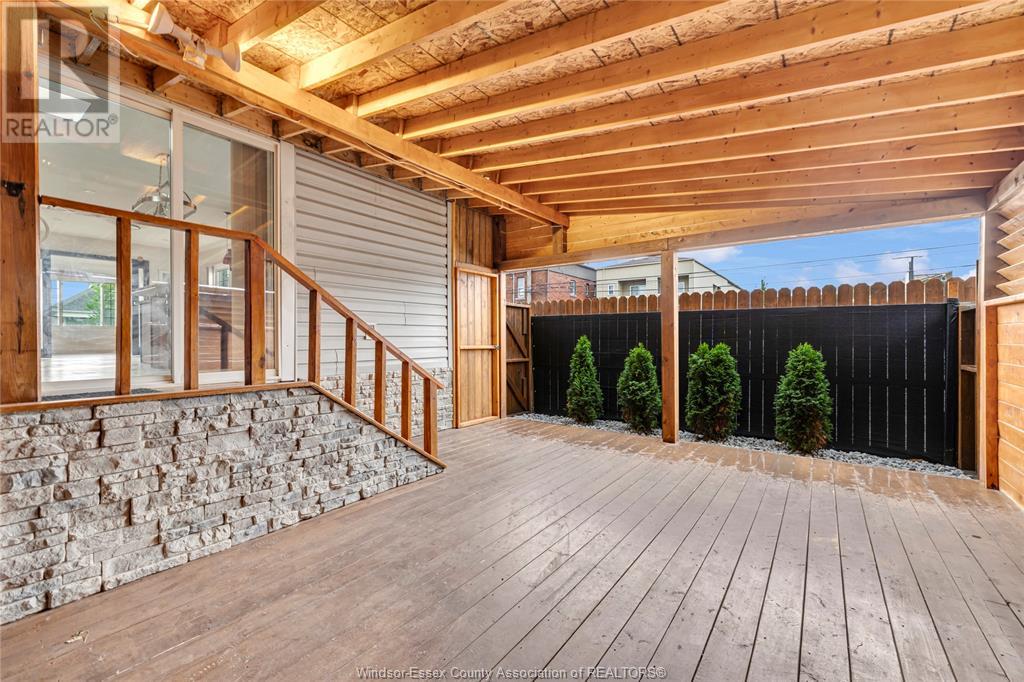 Photo 13 of 1036 Marentette Avenue, Windsor ON