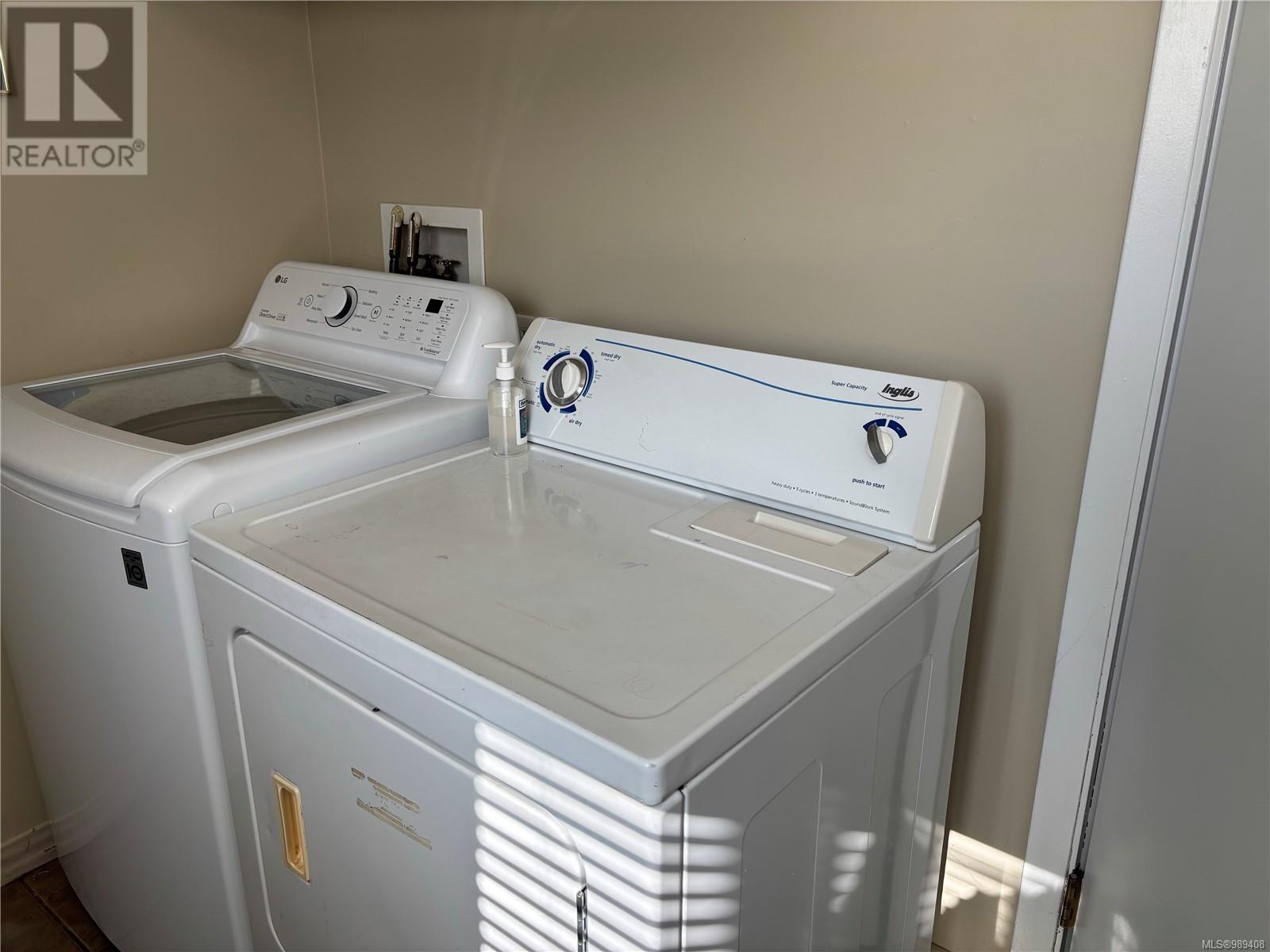 501 7th Ave, Campbell River real estate listing 989408