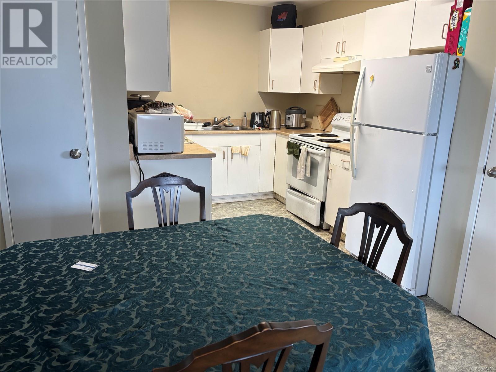 501 7th Ave, Campbell River real estate listing 989408