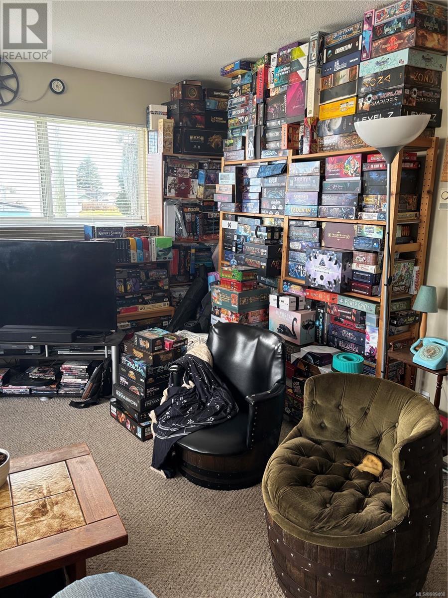 501 7th Ave, Campbell River real estate listing 989408