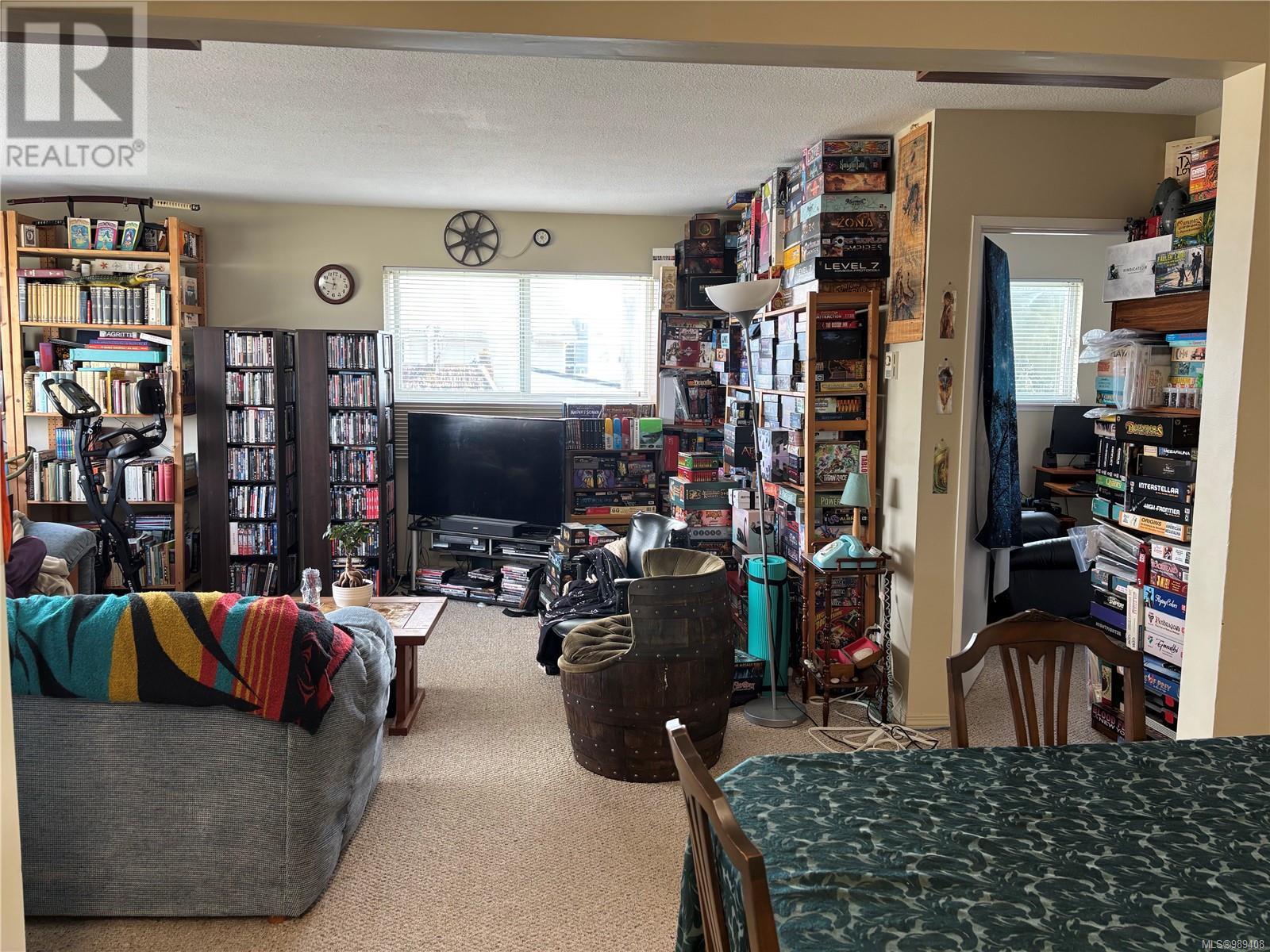501 7th Ave, Campbell River real estate listing 989408