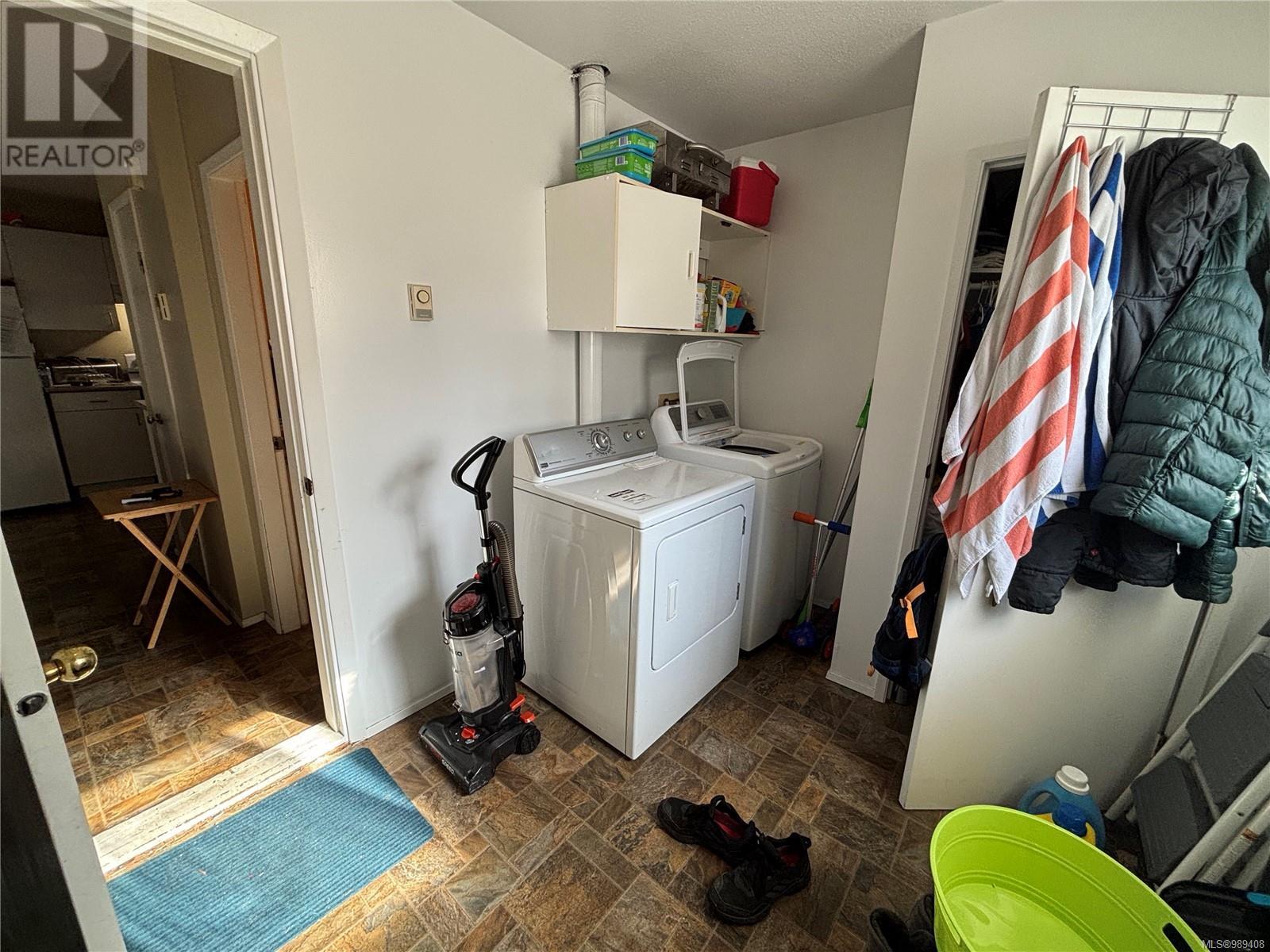 501 7th Ave, Campbell River real estate listing 989408