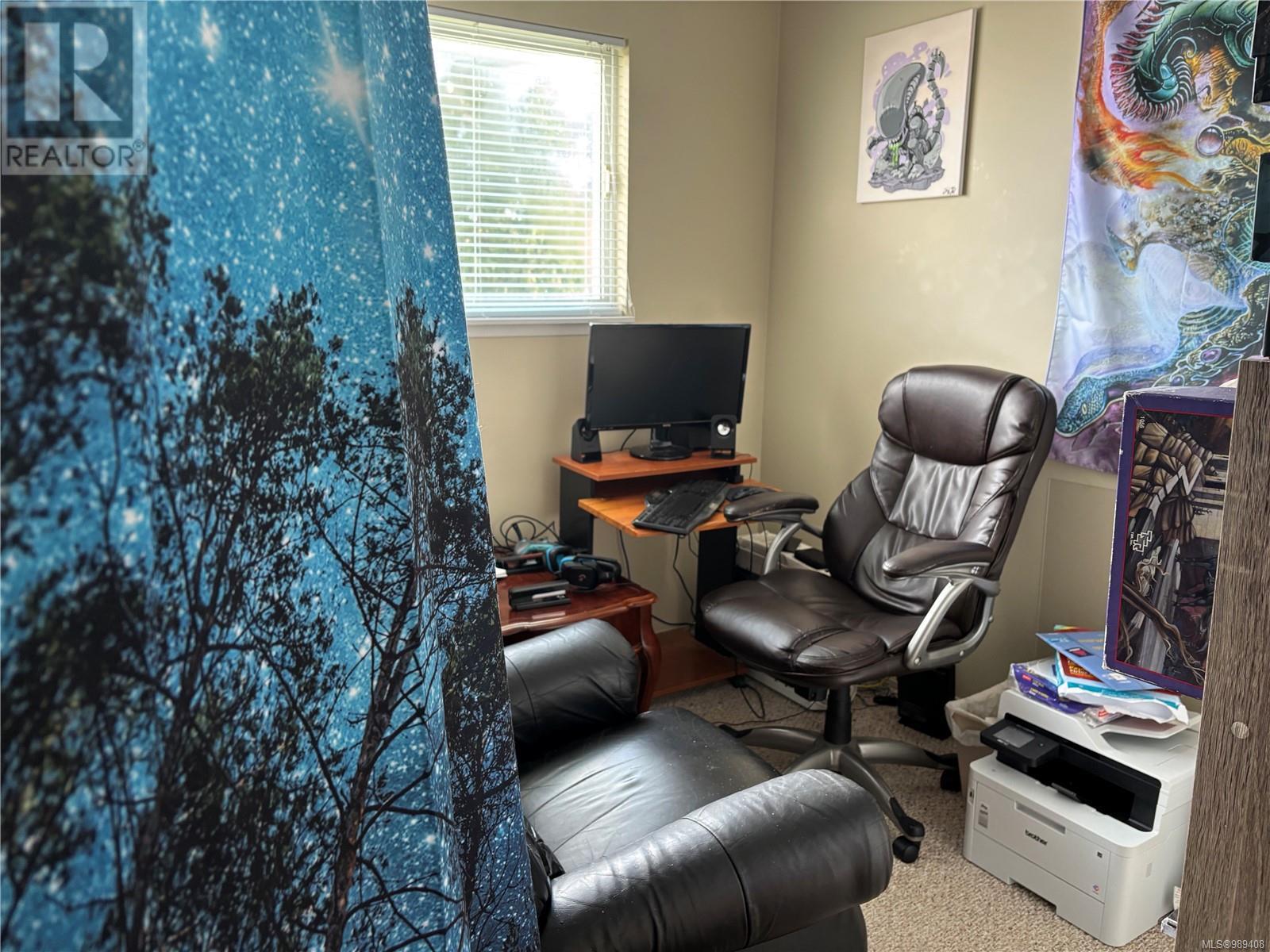 501 7th Ave, Campbell River real estate listing 989408