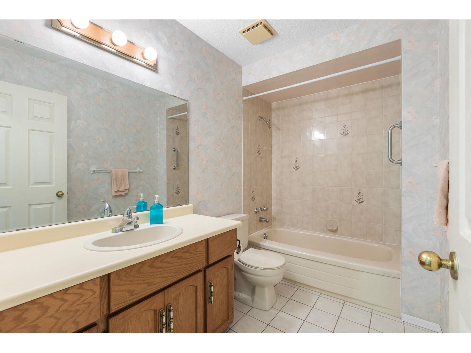 Photo 23 of 1838 140 B Street, Surrey BC