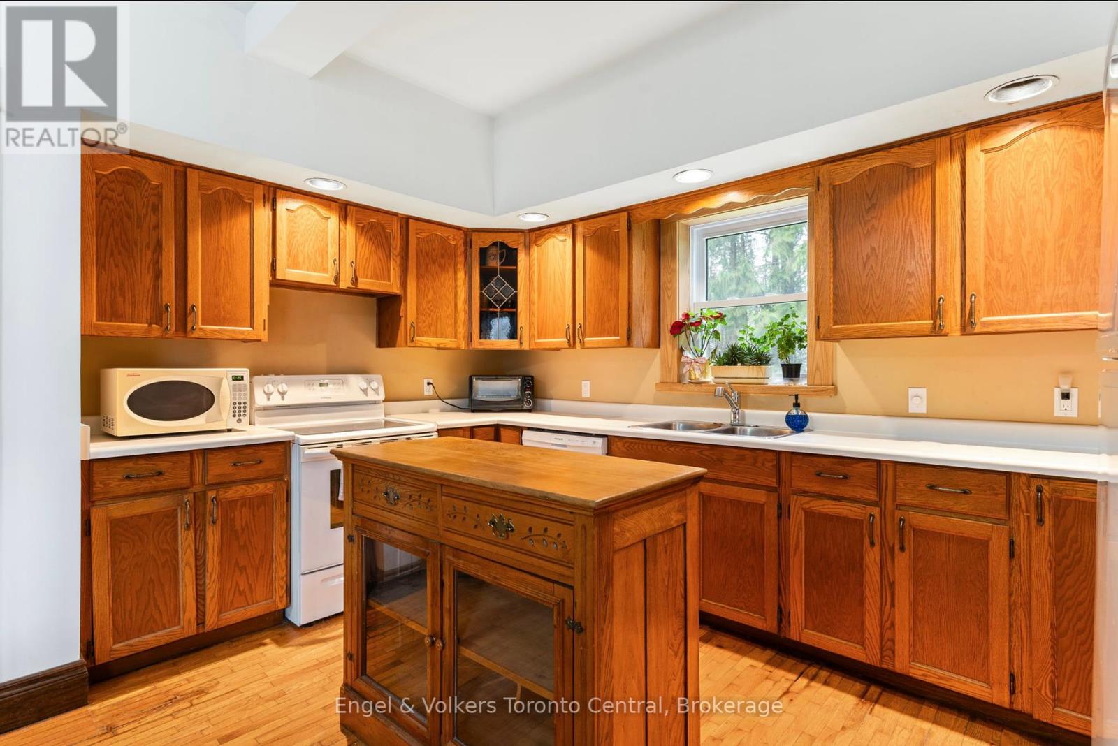 Photo 6 of 145693 Grey Rd 12 Road, Meaford ON