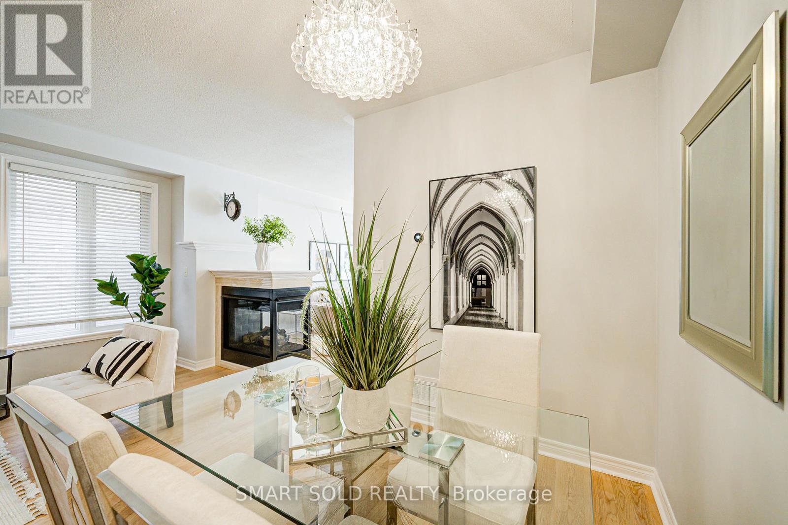 Single Family House for Sale in  CARRIER CRESCENT Vaughan (Patterson) 