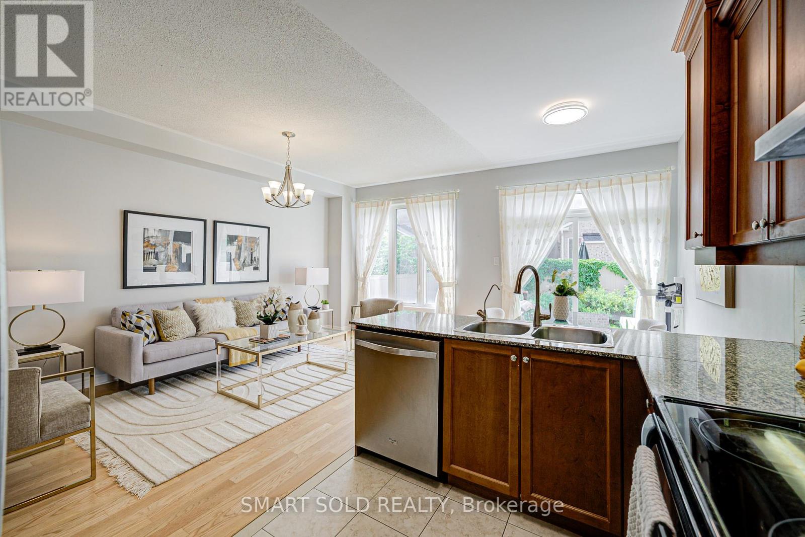 Single Family House for Sale in  CARRIER CRESCENT Vaughan (Patterson) 