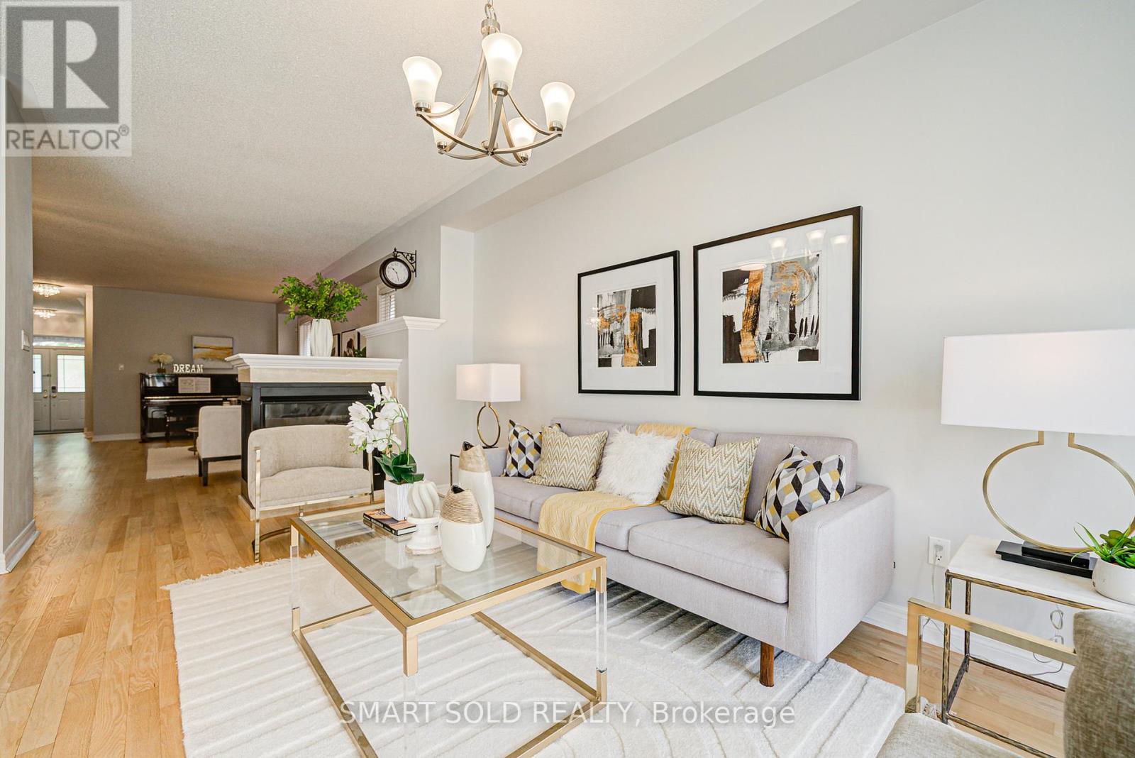Single Family House for Sale in  CARRIER CRESCENT Vaughan (Patterson) 