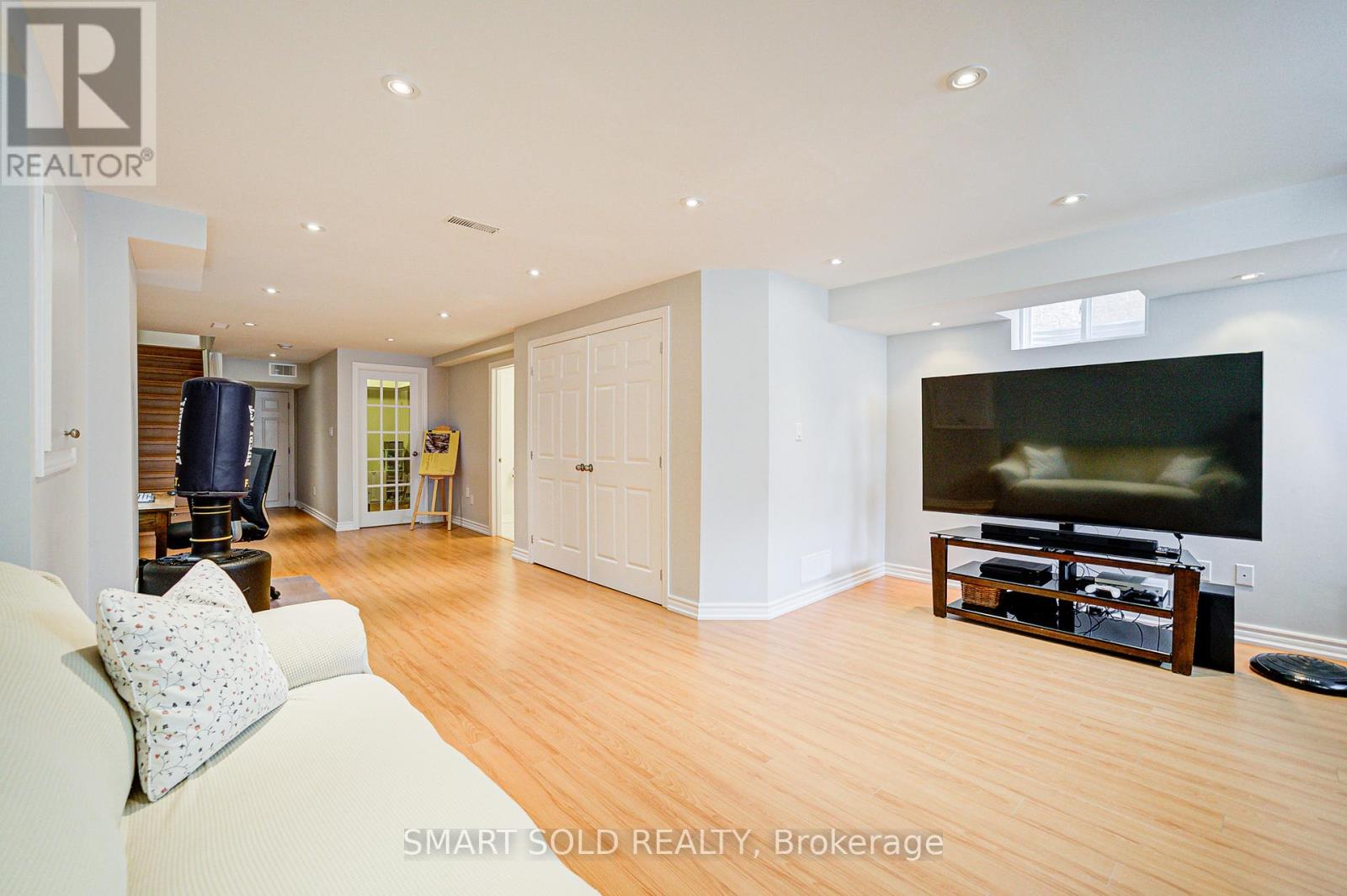 Single Family House for Sale in  CARRIER CRESCENT Vaughan (Patterson) 