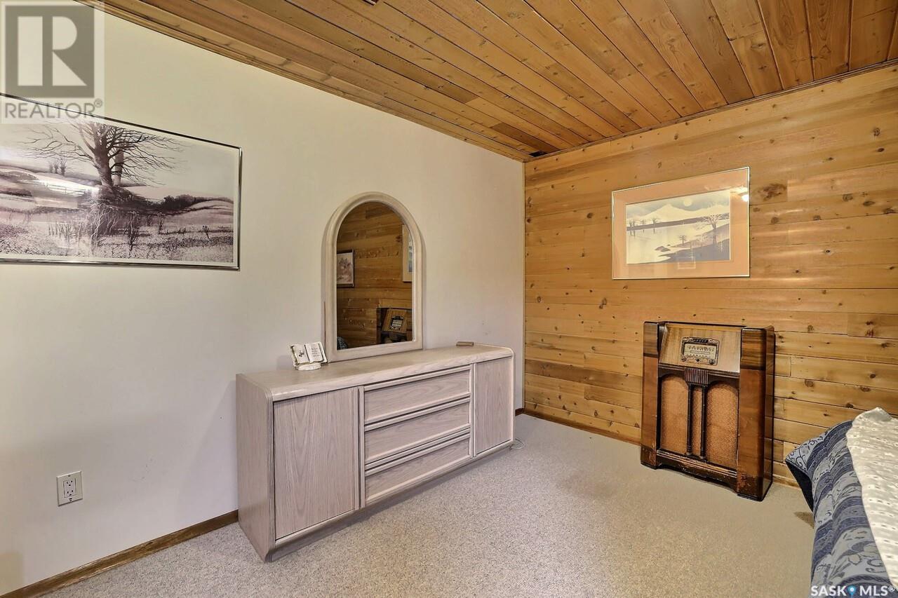Photo 23 of 1214 Butterfield Crescent N, Regina SK