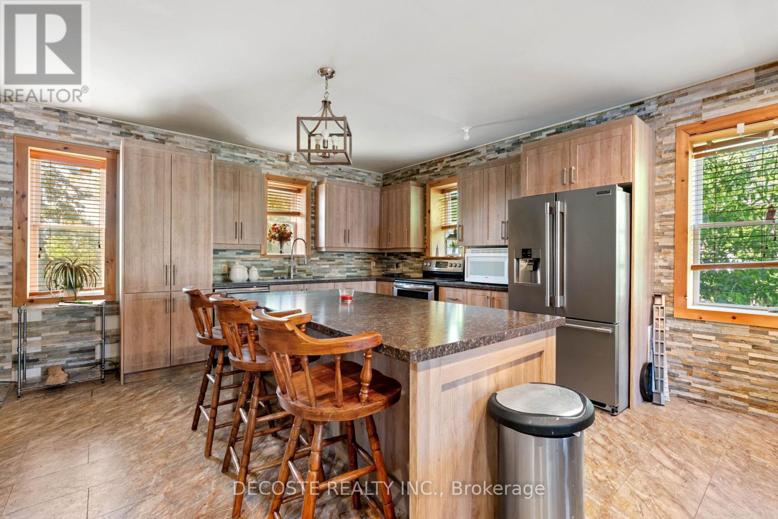 Photo 42 of 1 Mechanic Street E, North Glengarry ON