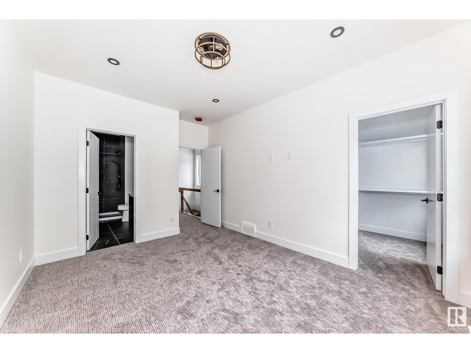 Photo 30 of 11442 125 St Nw, Edmonton AB