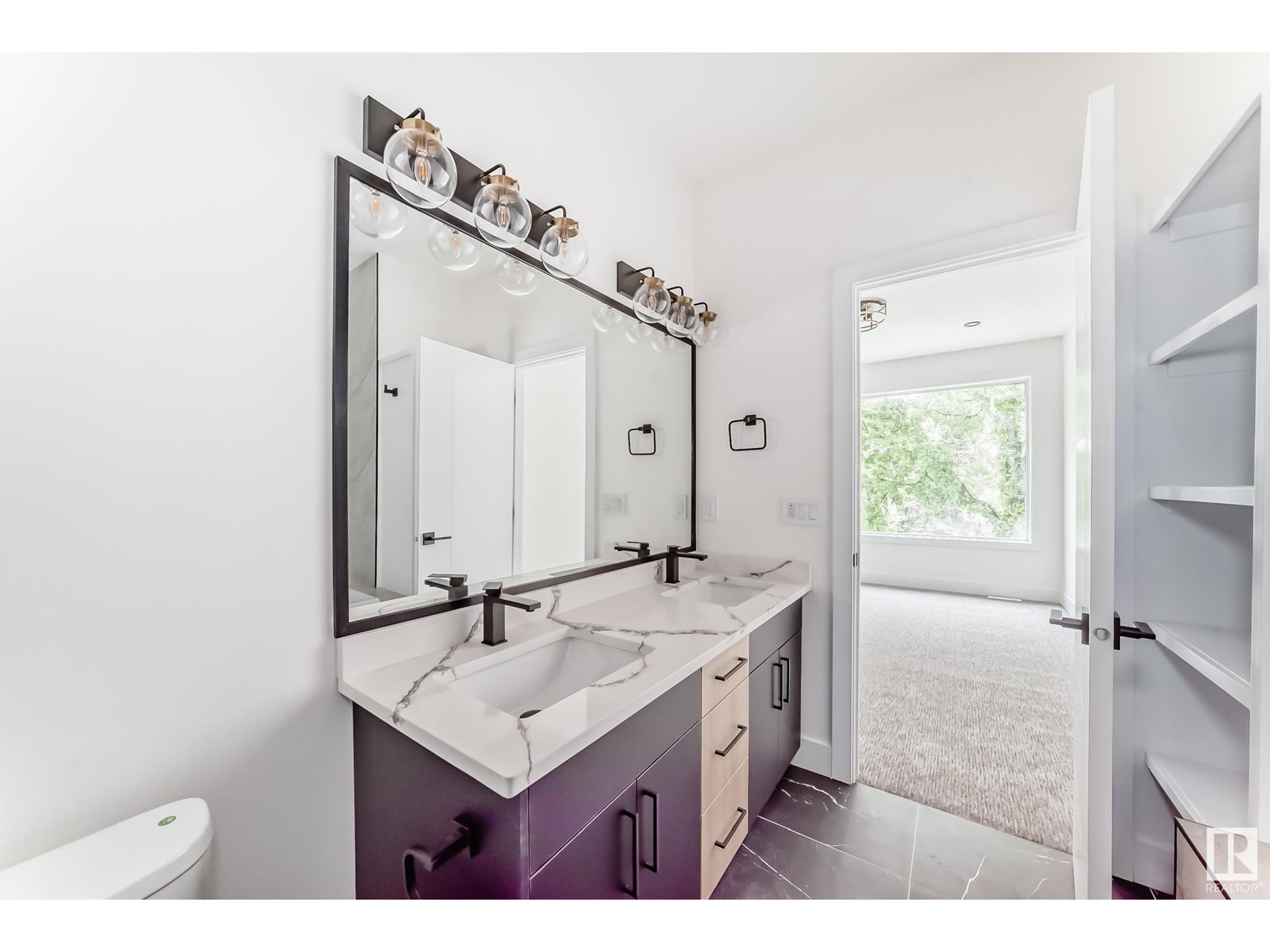 Photo 34 of 11442 125 St Nw, Edmonton AB