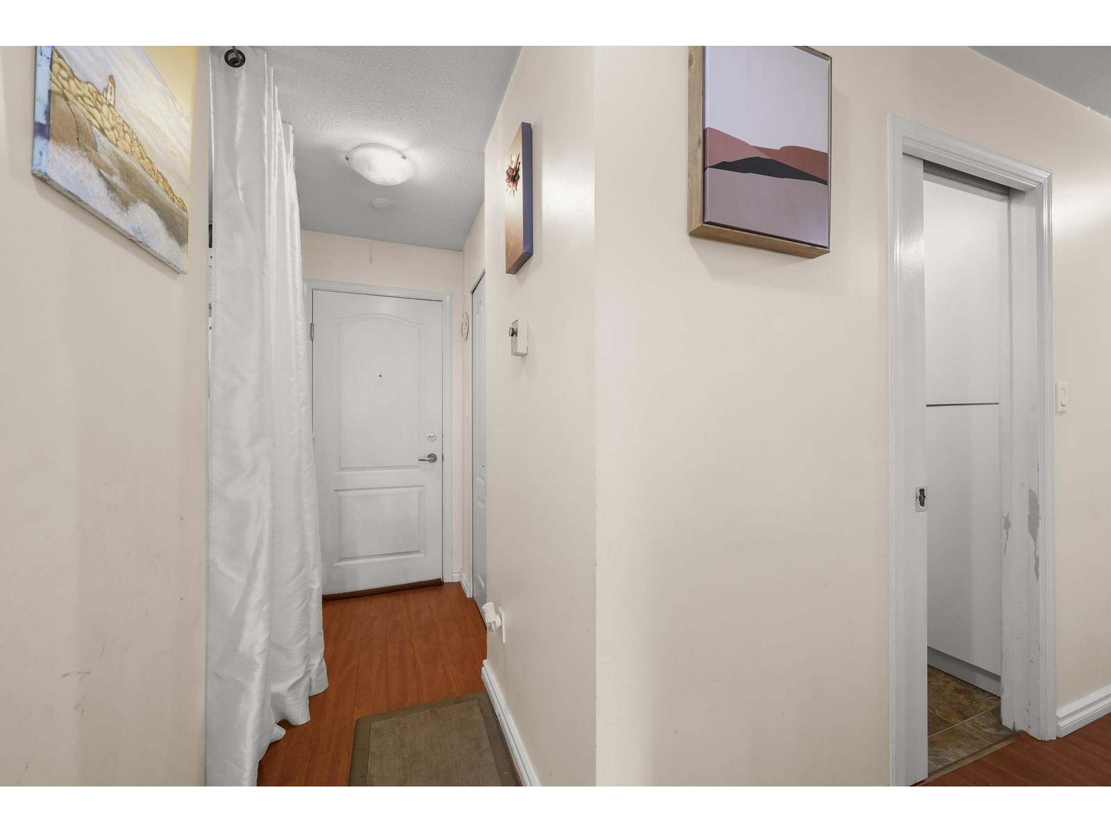 Photo 9 of 209 15991 Thrift Avenue, White Rock BC