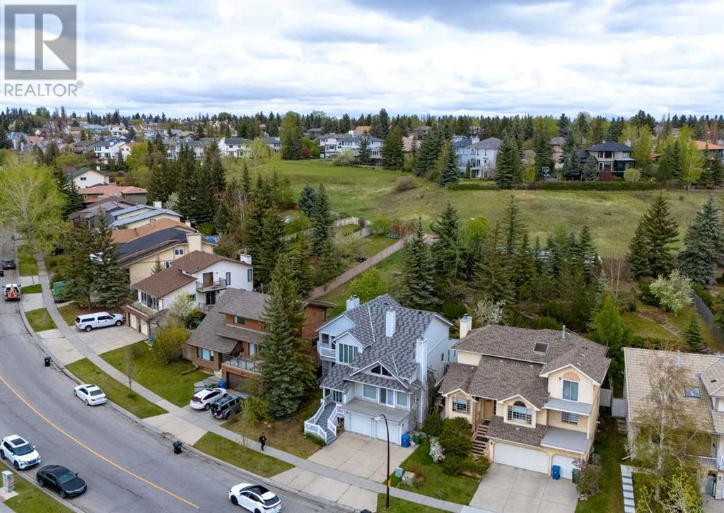 Single Family House for Sale in  Hawksbrow Drive NW Hawkwood Calgary 