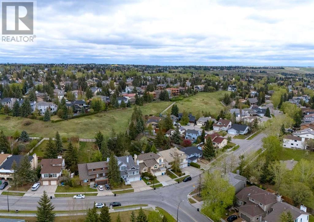 Single Family House for Sale in  Hawksbrow Drive NW Hawkwood Calgary 