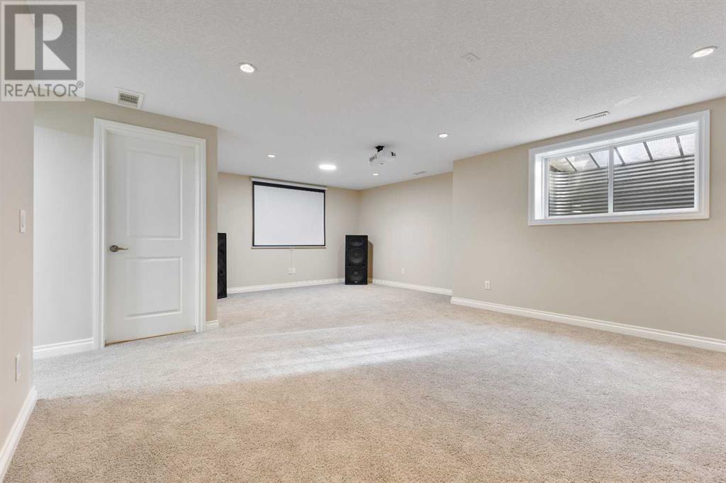 Single Family House for Sale in  Nolan Hill Boulevard NW Nolan Hill Calgary 