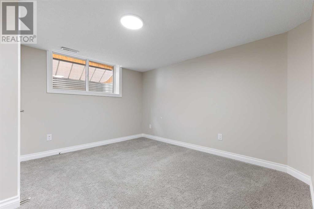 Single Family House for Sale in  Nolan Hill Boulevard NW Nolan Hill Calgary 
