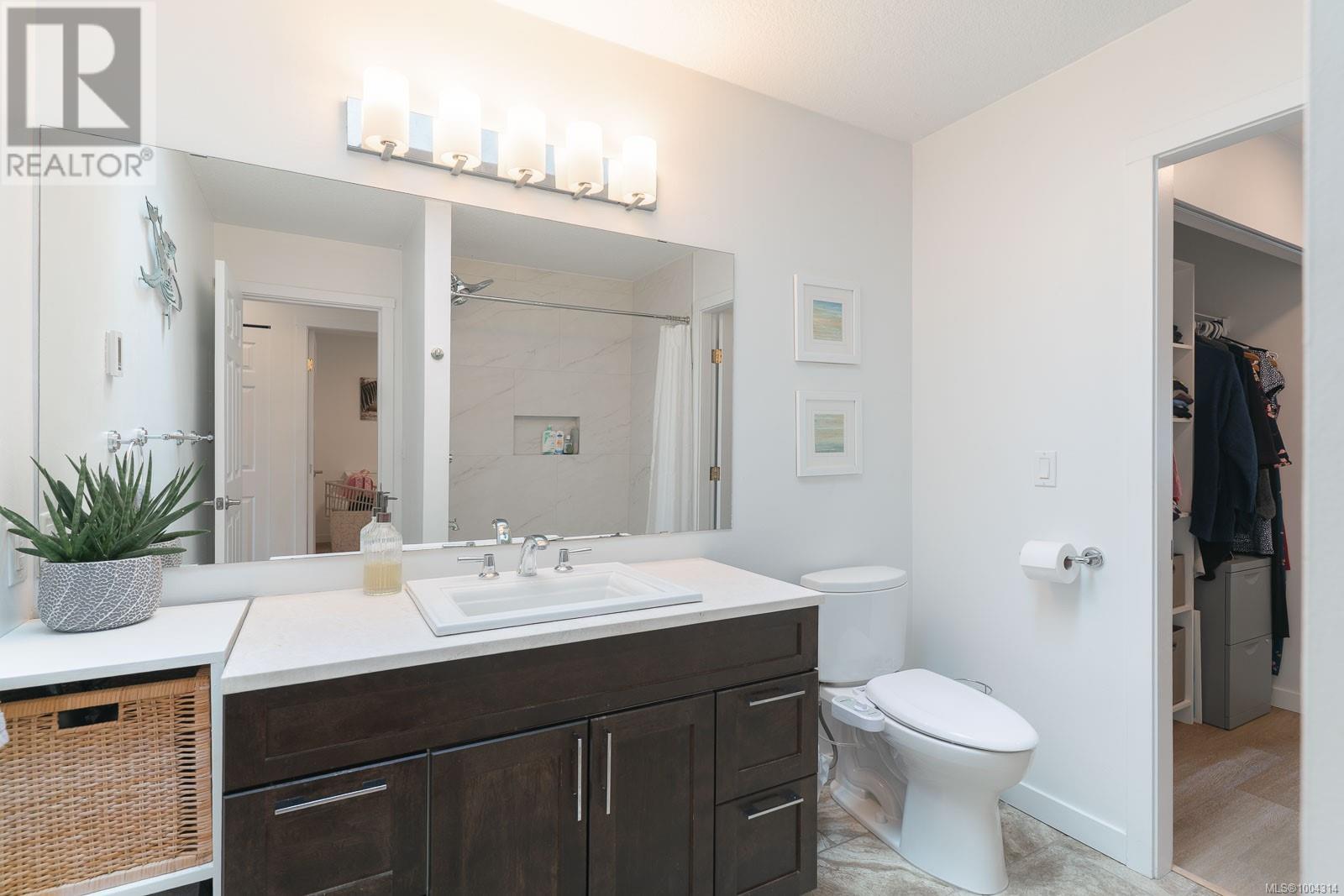 #48 6245 BLUEBACK RD - Image 15