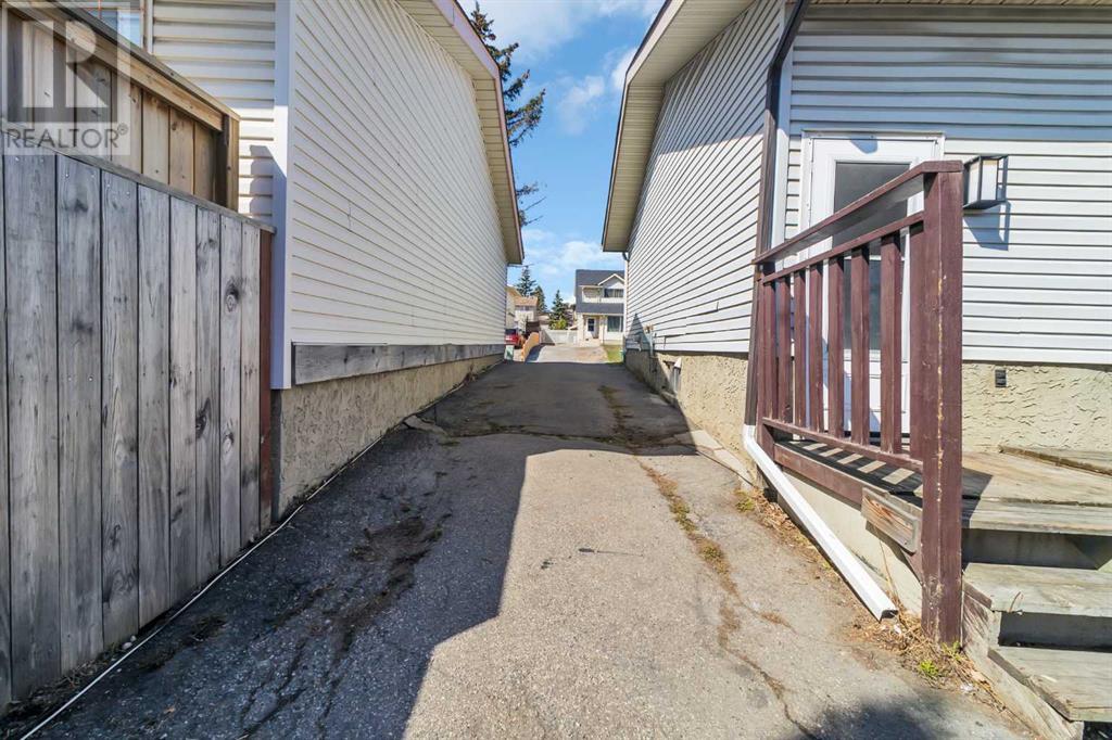 Single Family House for Sale in  Radcliffe Crescent SE Albert Park/Radisson Heights Calgary 
