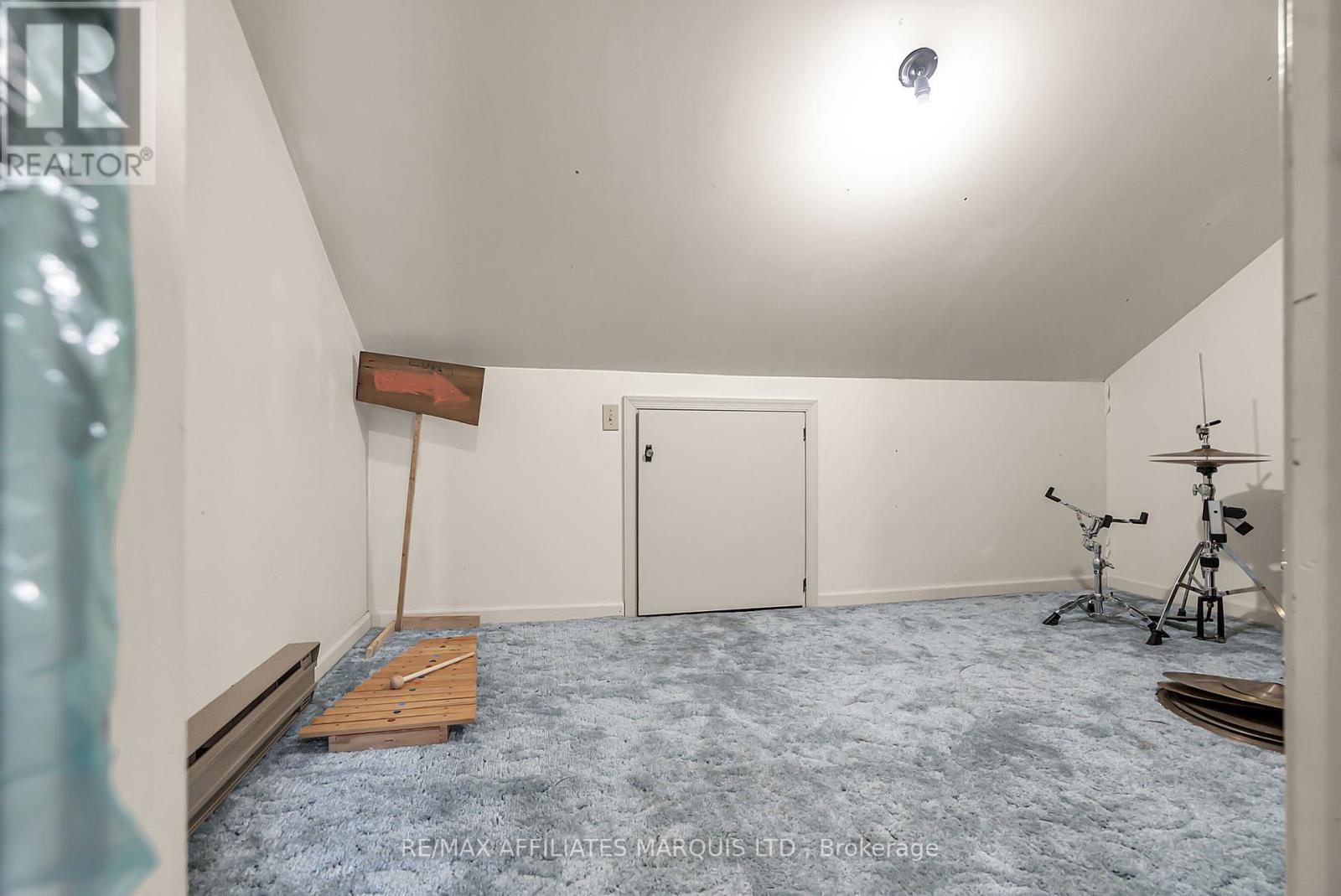 Photo 4 of 1356 Lochiel Street, Cornwall ON