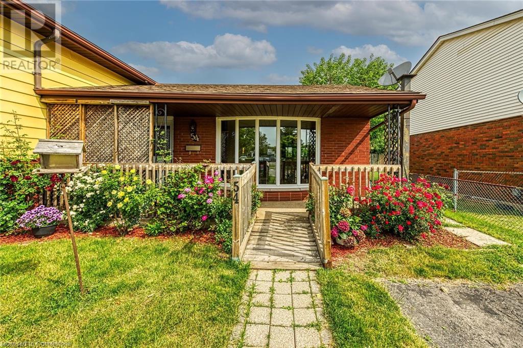 Photo 4 of 54 Berko Avenue, Hamilton ON
