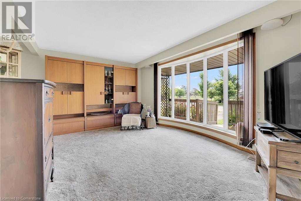 Photo 6 of 54 Berko Avenue, Hamilton ON