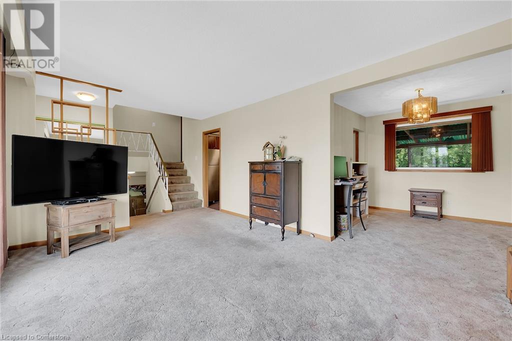 Photo 9 of 54 Berko Avenue, Hamilton ON