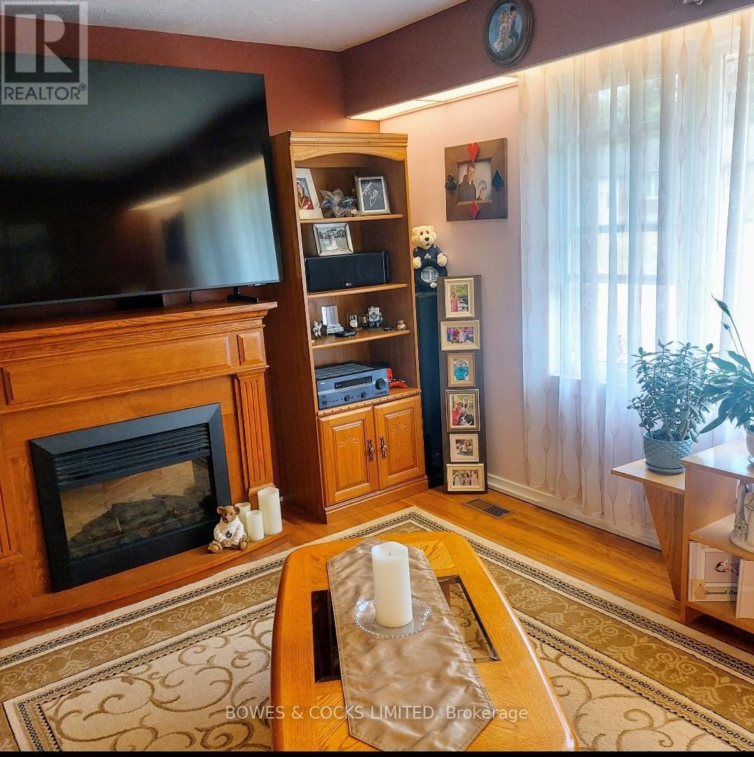 Photo 45 of 99 Maple Street, Bancroft ON