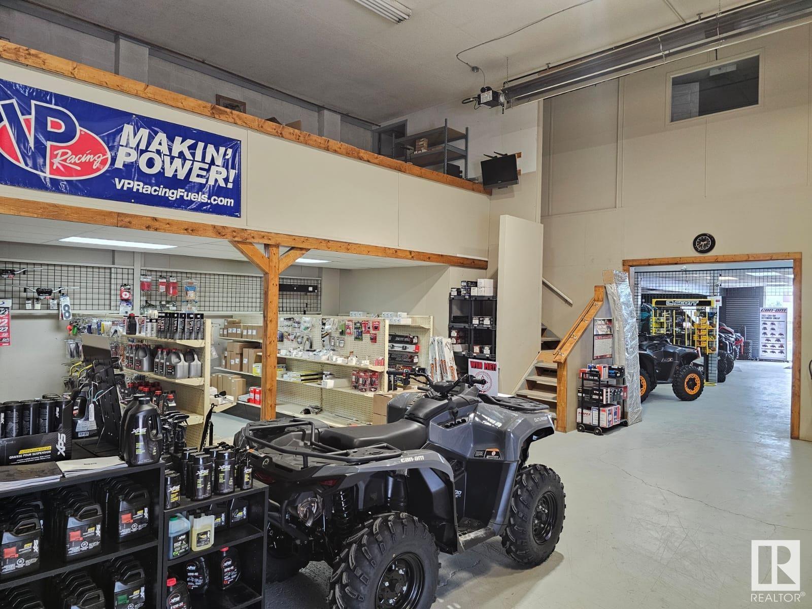 Photo 5 of 5512 50 Av, Drayton Valley AB