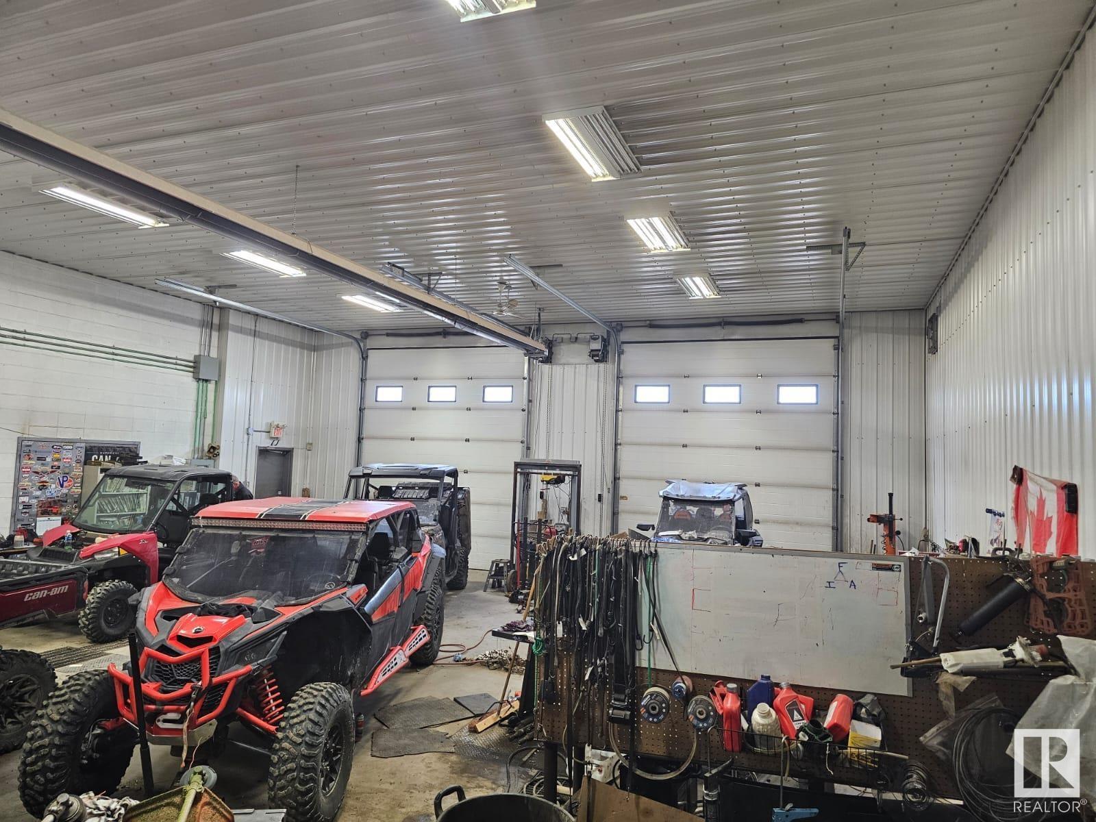 Photo 3 of 5512 50 Av, Drayton Valley AB