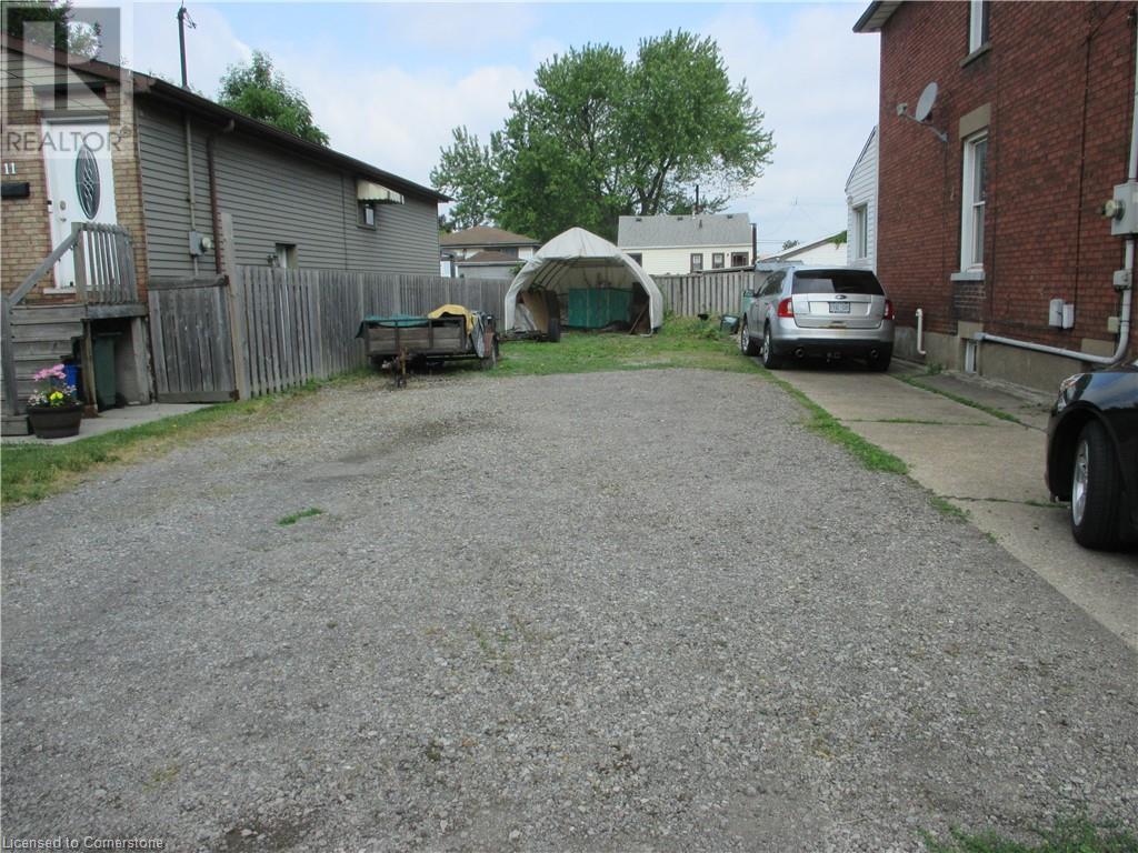 Photo 2 of 15 Bayfield Avenue, Hamilton ON