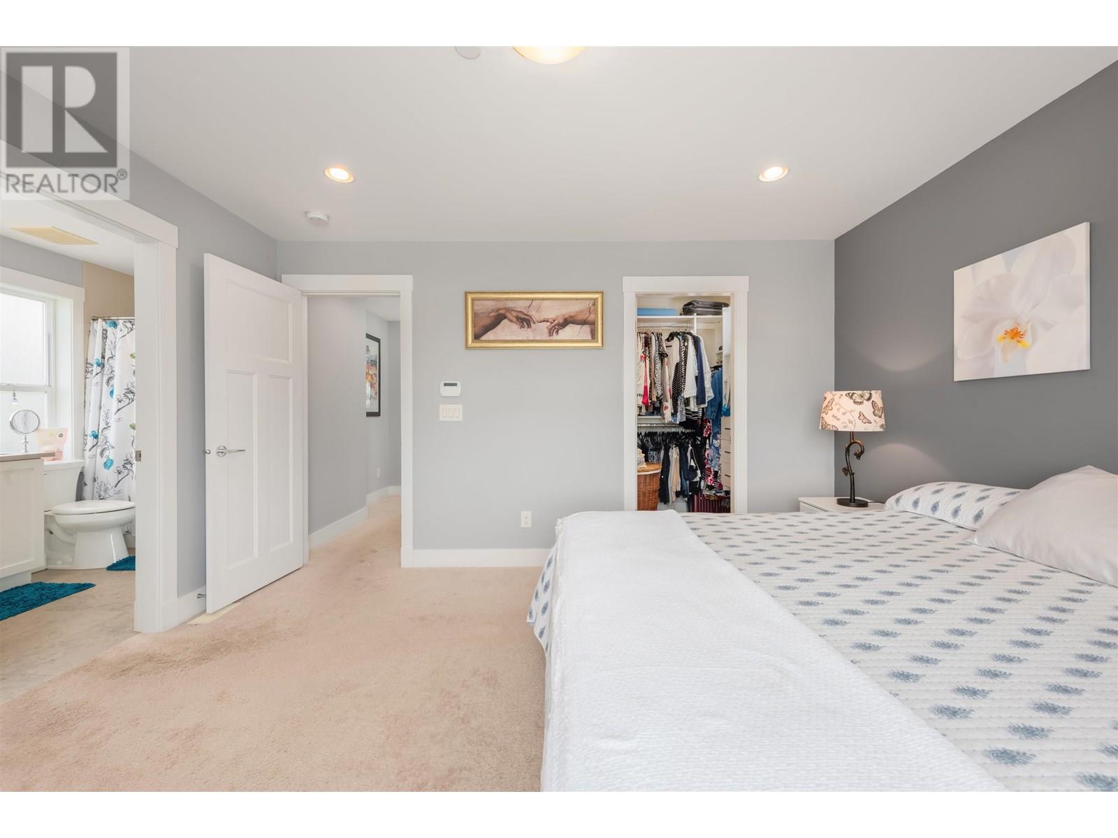 Photo 14 of 4652 Blue Heron Way, Tsawwassen BC