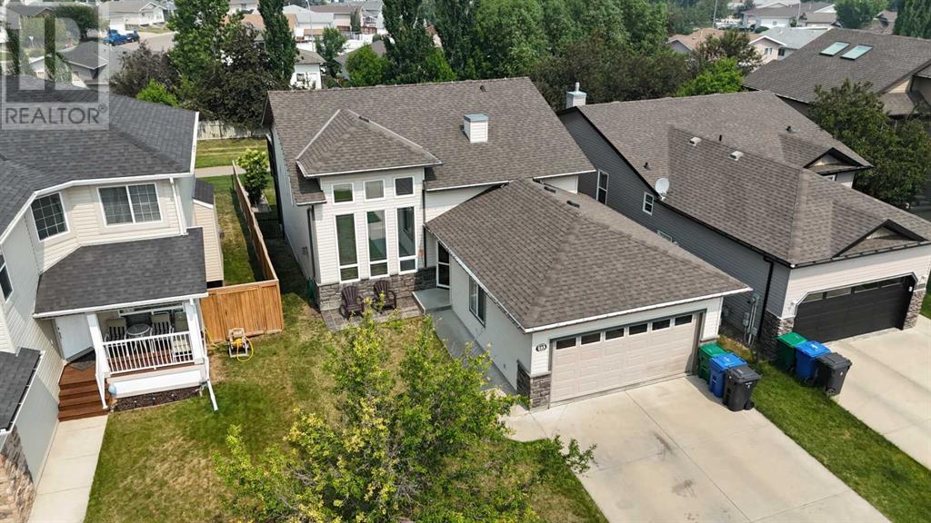 Single Family House Bi-level for Sale in  Mt Sunburst Place W Sunridge Lethbridge 