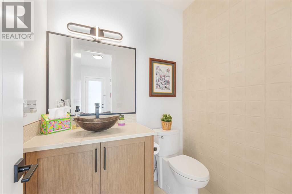 Single Family House for Sale in   Street SW Killarney/Glengarry Calgary 