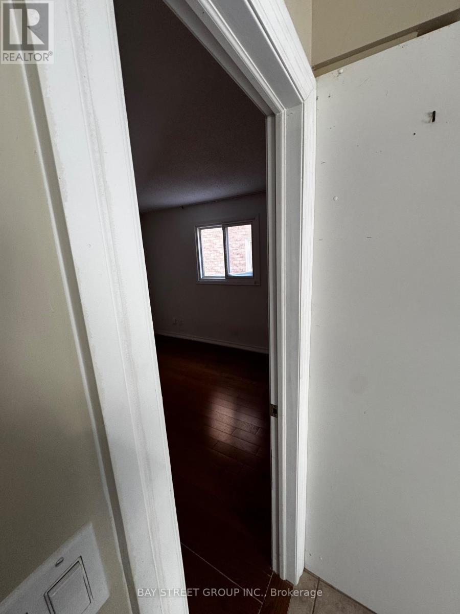 Photo 16 of 170 Bethany Leigh Drive, Toronto ON