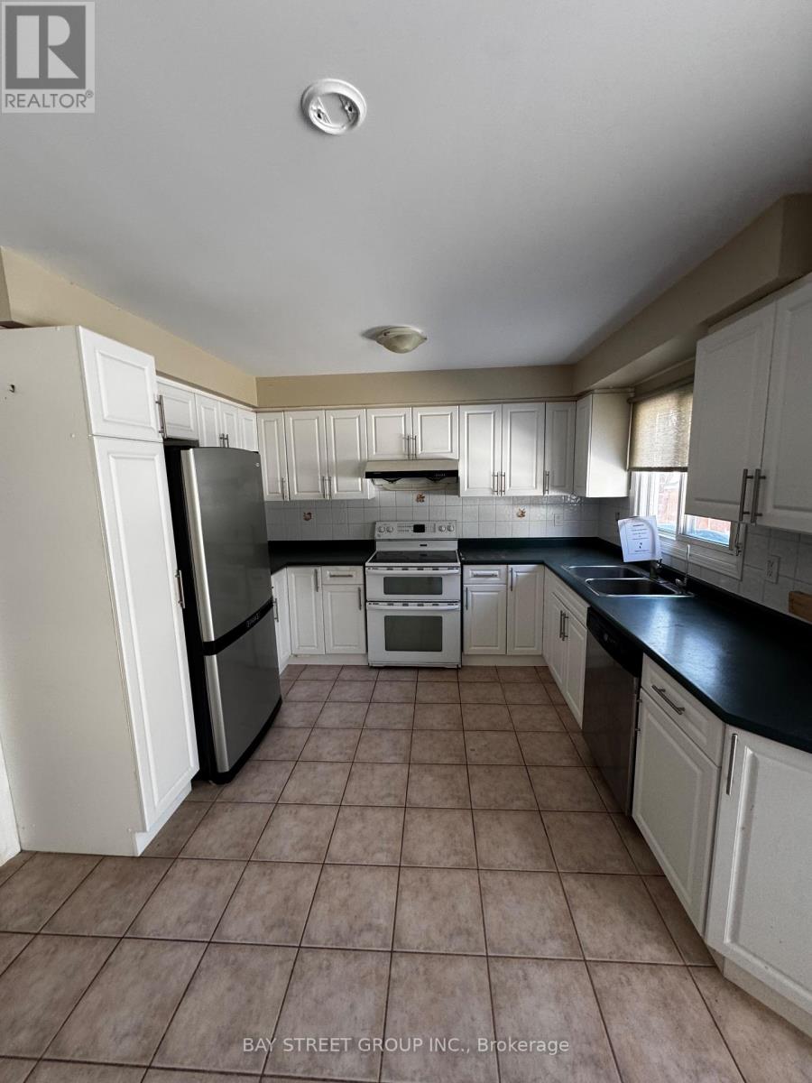 Photo 35 of 170 Bethany Leigh Drive, Toronto ON