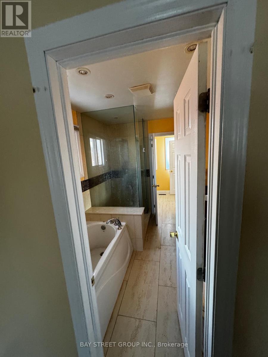 Photo 24 of 170 Bethany Leigh Drive, Toronto ON