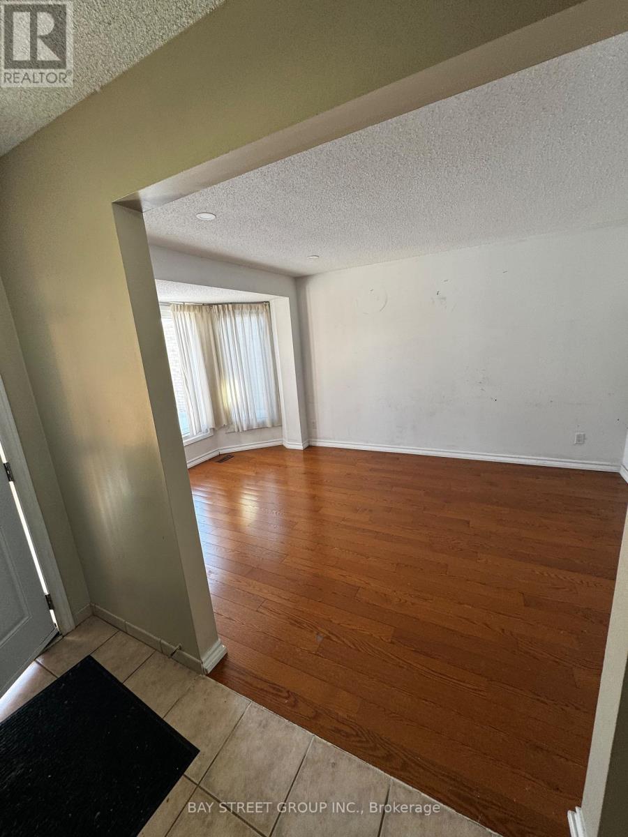 Photo 34 of 170 Bethany Leigh Drive, Toronto ON