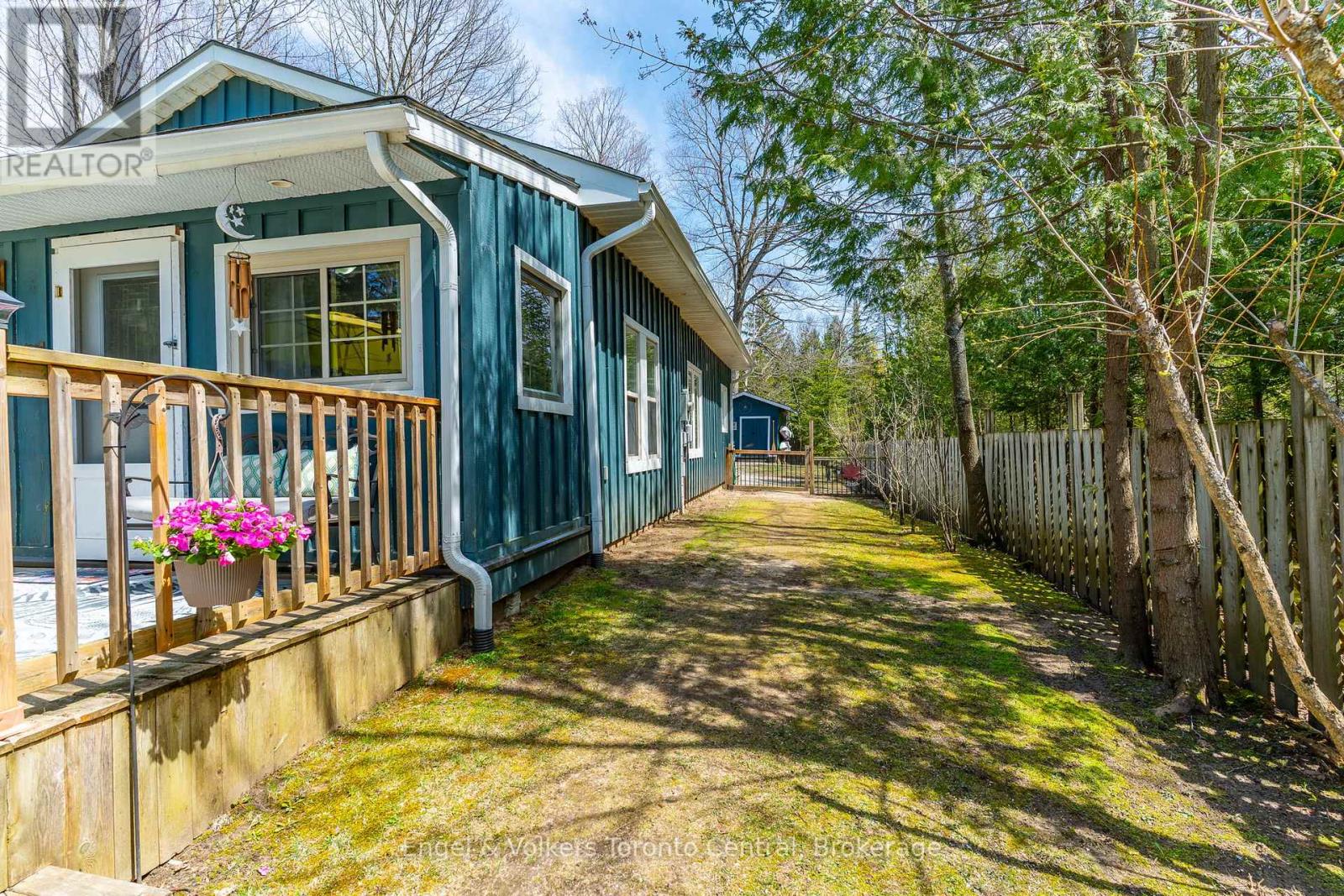 Photo 3 of 1217 Sauble Falls Road, South Bruce Peninsula ON