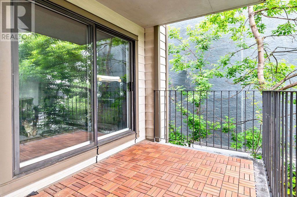Single Family House for Sale in    Avenue SW South Calgary Calgary 