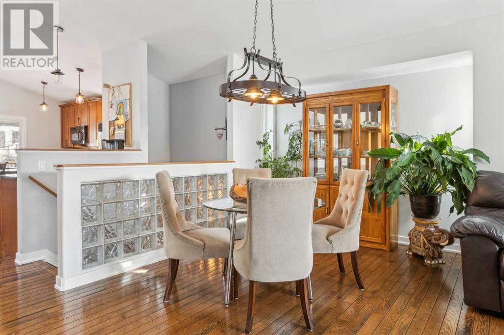 Single Family House Bungalow for Sale in  Arbour Wood Close NW Arbour Lake Calgary 
