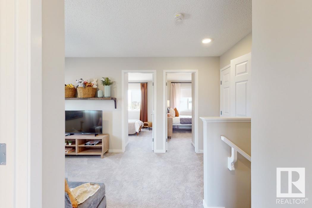 Photo 33 of 2803 193 St Nw, Edmonton AB