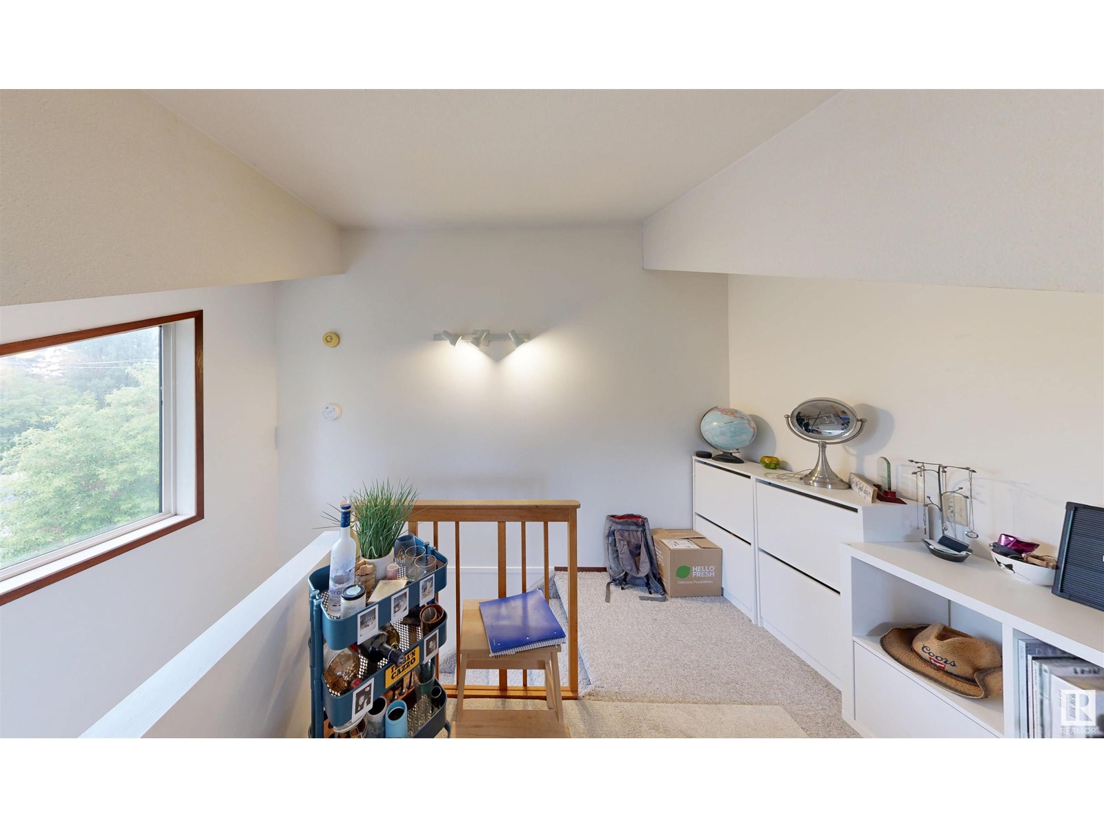 Photo 13 of 7914 7916 110 St Nw, Edmonton AB