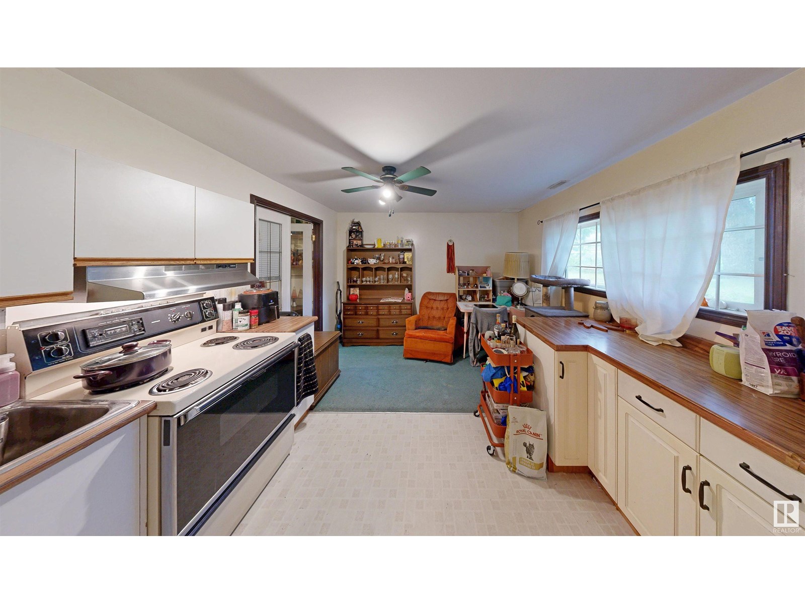 Photo 52 of 7914 7916 110 St Nw, Edmonton AB