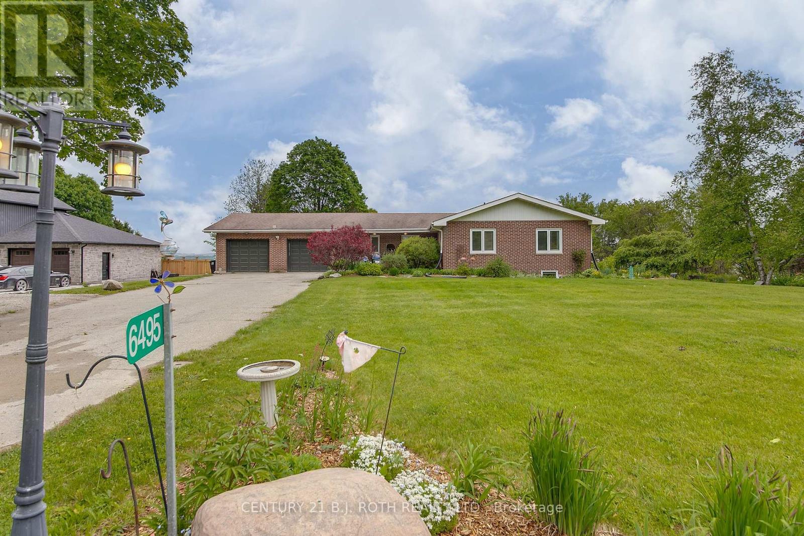 Photo 1 of 6495 13 Th Line, New Tecumseth ON