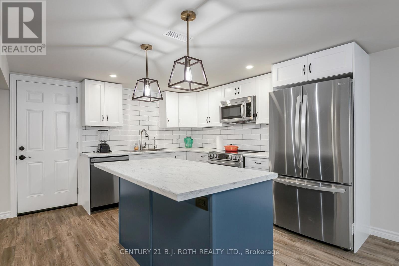 Photo 28 of 6495 13 Th Line, New Tecumseth ON